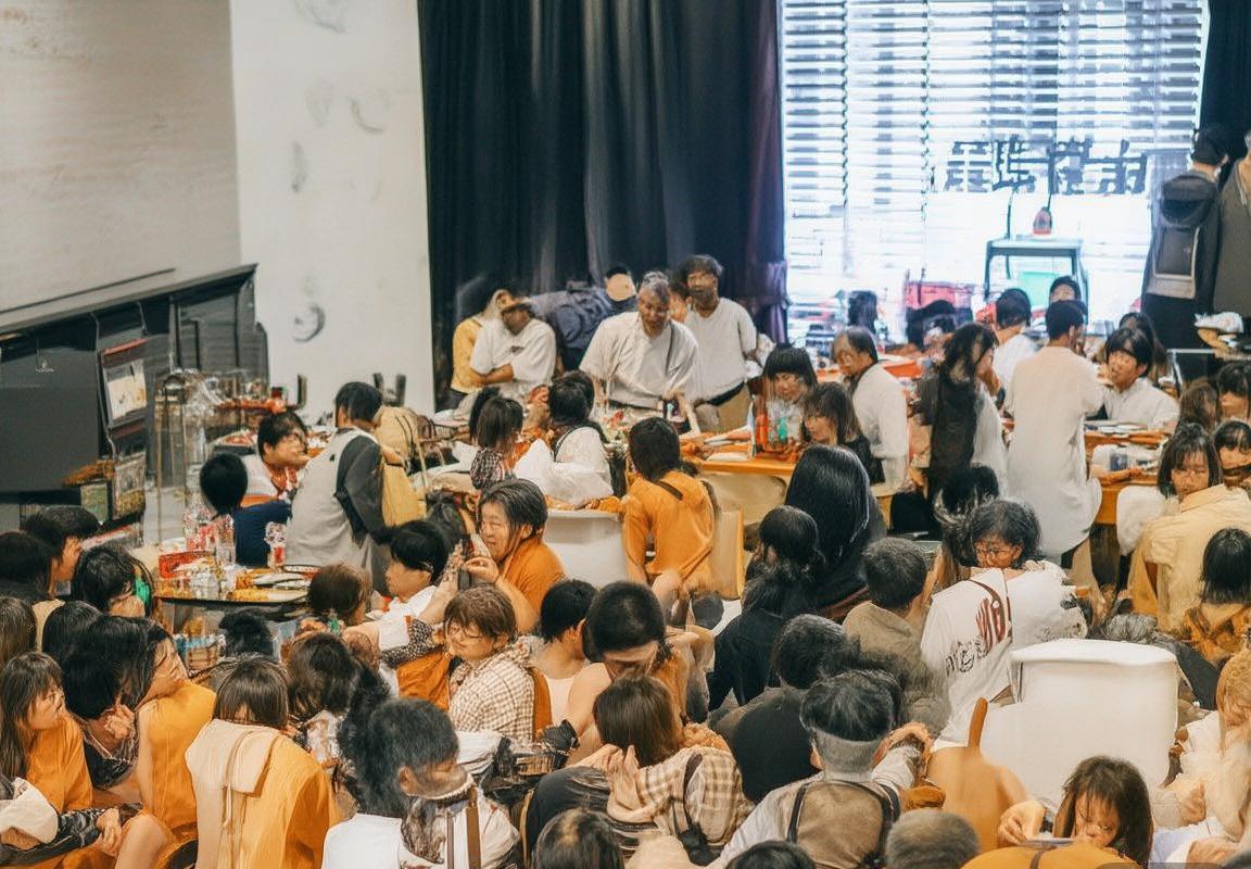 范子铭篮球成长记：从青涩少年到赛场明星的励志旅程(图2)